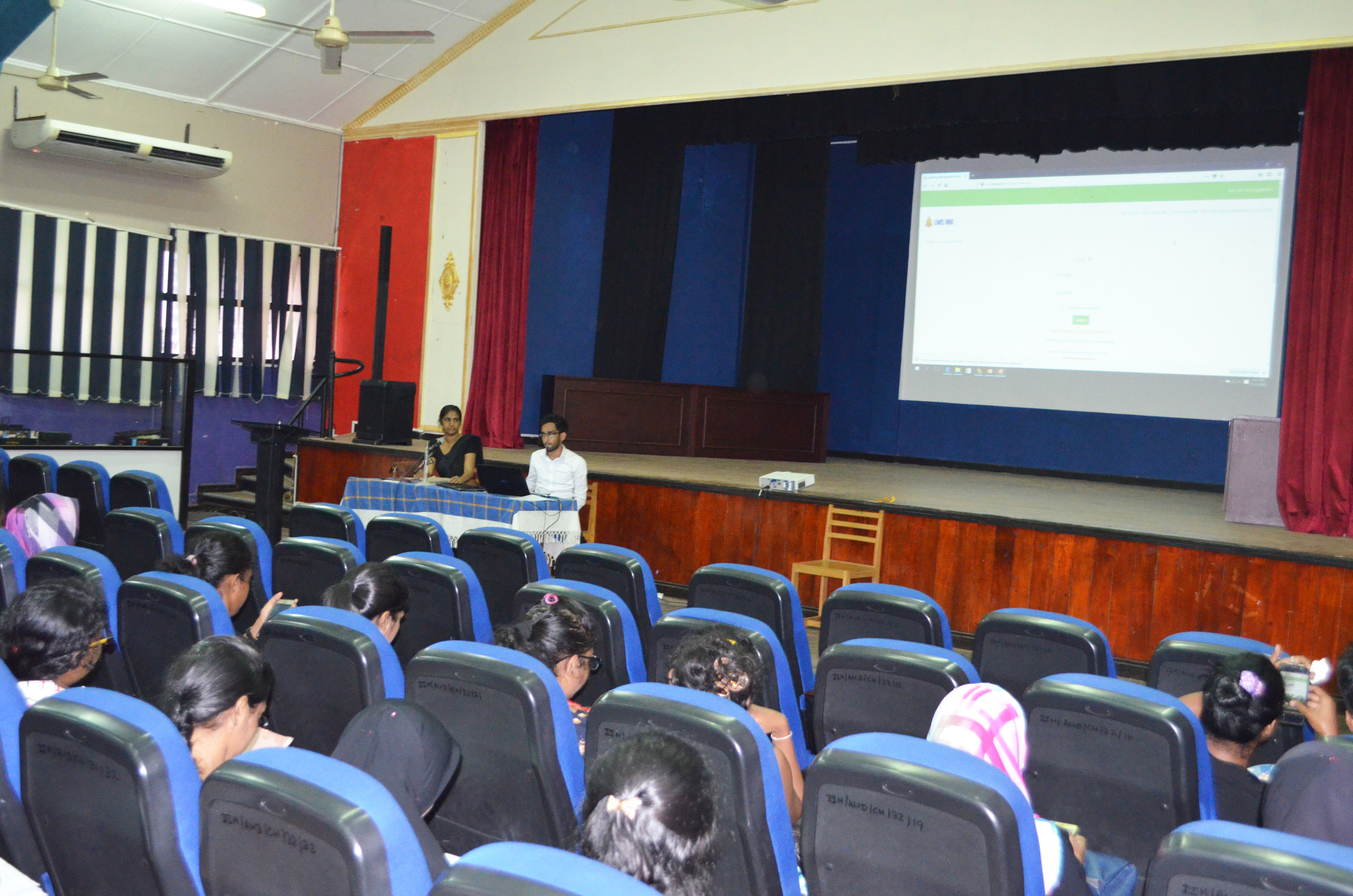 LMS Workshop for Students Level III BAMS   (2014/2015) of the IIM