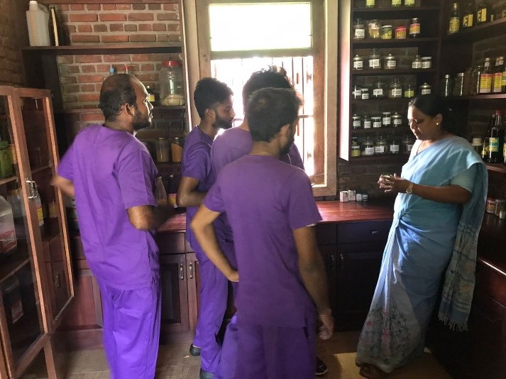 Short Internships for BAMS students of Faculty of Indigenous Medicine at Colombo University joined Karunakarala Ayurveda Resort