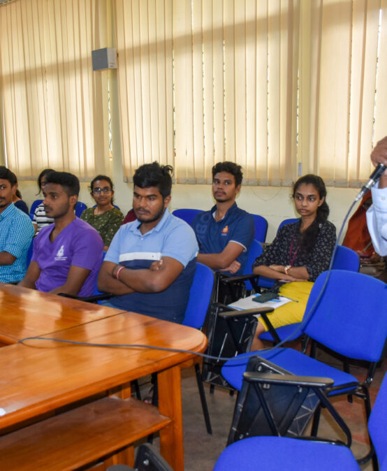 Lunch Time Talk – Session 04 organized by the Career Guidance Unit, Faculty of Indigenous Medicine, University of Colombo