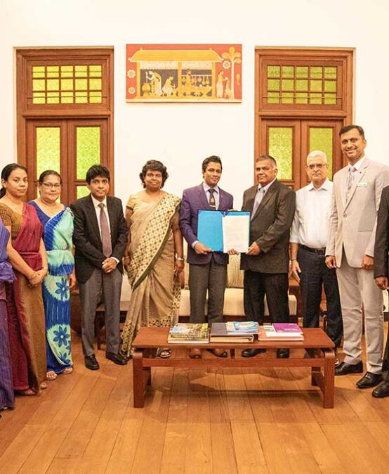 Faculty of Indigenous Medicine Strengthens Ayurveda and Herbal Research Through Strategic Industry Partnerships