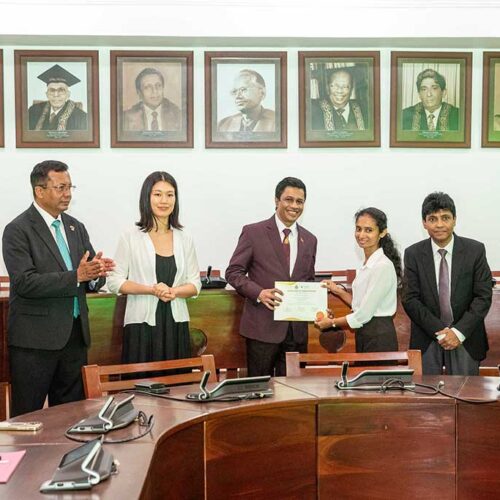 certificate-awarding-short-internship-training-fim-10